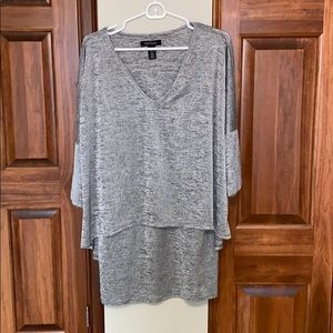 Ladies large silver-black dressy top